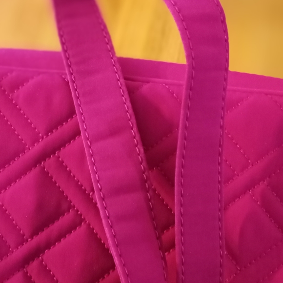 Vera Bradley Pink New Quilted crossbody purse - Picture 8 of 8